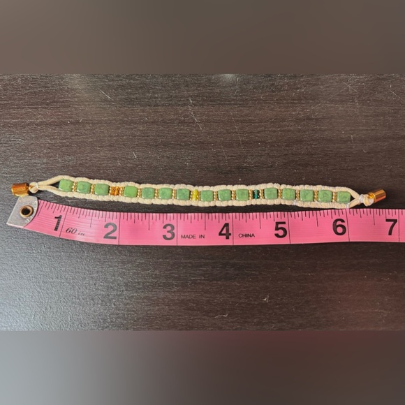 Green Tennis-Style Bracelet with Emerald-Like Gemstones - Picture 4 of 13